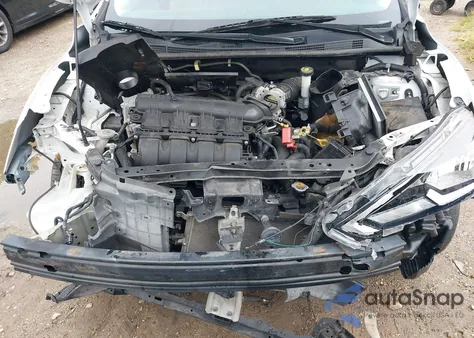 2017 Nissan Sentra S z USA, uszkodzony, nr VIN 3N1AB7AP8HY272576